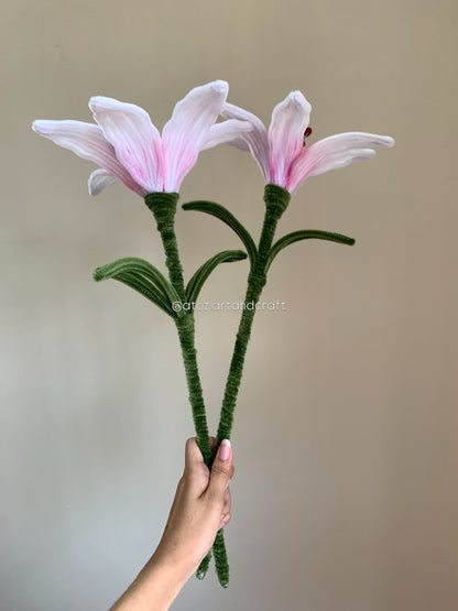 Blush Lily | Giant Pipe Cleaner Lily
